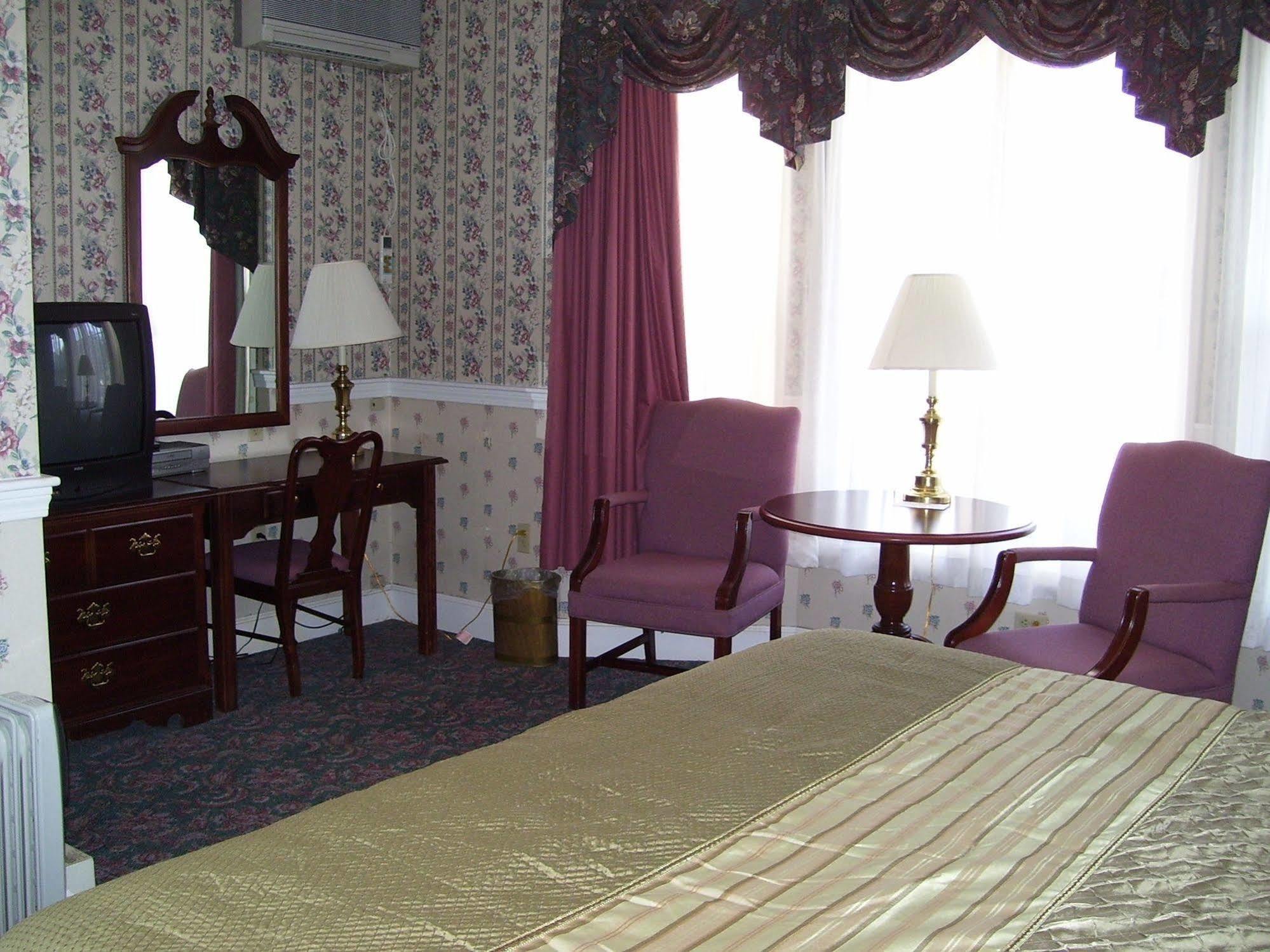 Thayers Inn Littleton Exteriör bild